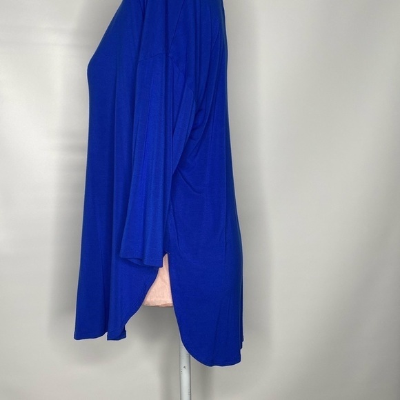 BABATON blue top. - Picture 5 of 11